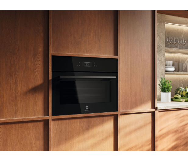 Kuchenka mikrofalowa Electrolux LVM8E08Z 1000W MealAssist Pojemność 44L Grill Czarny - 1333555 - zdjęcie 4